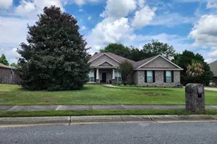 4425 Essex Terrace Cir, Pace, FL 32571 - Photo 2