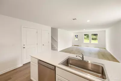 1004 Sandhills Lane, Cantonment, FL 32533 - Photo 18