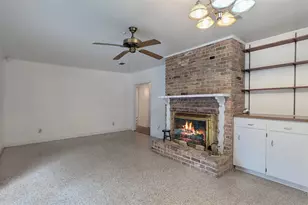 2 Manor Dr, Pensacola, FL 32507 - Photo 8