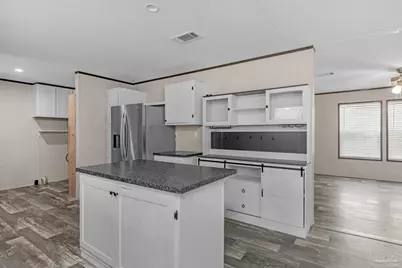 9718 Domino Rd, Milton, FL 32583 - Photo 10