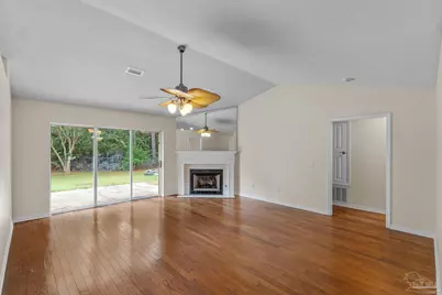 2028 Peregrine Ct, Pensacola, FL 32506 - Photo 8