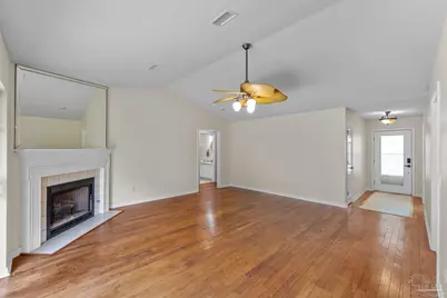 2028 Peregrine Ct, Pensacola, FL 32506 - Photo 10
