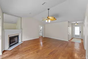 2028 Peregrine Ct, Pensacola, FL 32506 - Photo 10