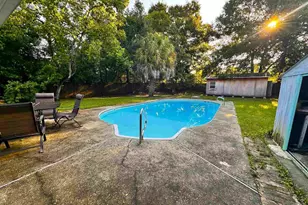2820 Christine St, Pensacola, FL 32526 - Photo 2