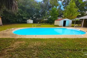 2820 Christine St, Pensacola, FL 32526 - Photo 2