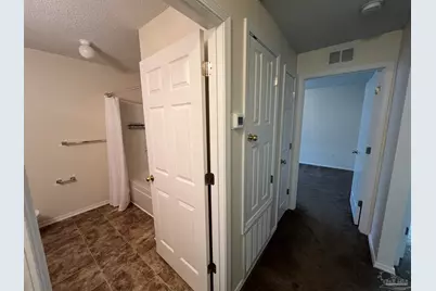 8921 Camshire Cir, Pensacola, FL 32507 - Photo 8