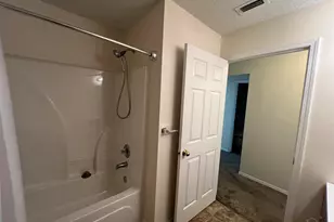 8921 Camshire Cir, Pensacola, FL 32507 - Photo 10