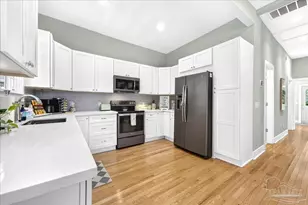 311 N 6th Ave, Pensacola, FL 32501 - Photo 16