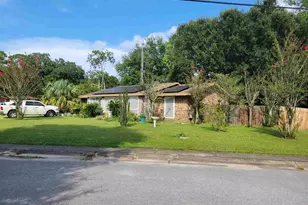 4512 Cherbourg Way, Pensacola, FL 32505 - Photo 4