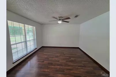 4252 Jernigan Rd, Pace, FL 32571 - Photo 4
