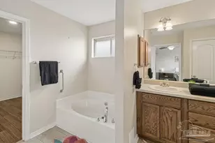 5614 Silver Star Ct, Milton, FL 32583 - Photo 18
