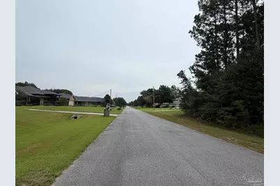 00 Bryant St, Navarre, FL 32566 - Photo 4
