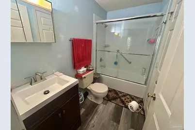 10100 Pond Rd, Milton, FL 32583 - Photo 4