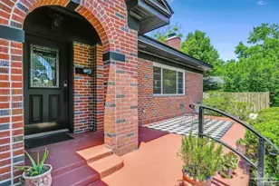 2016 E Scott St, Pensacola, FL 32503 - Photo 2