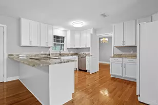 3231 Dunaway Ln, Pensacola, FL 32526 - Photo 16