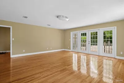 3231 Dunaway Ln, Pensacola, FL 32526 - Photo 8