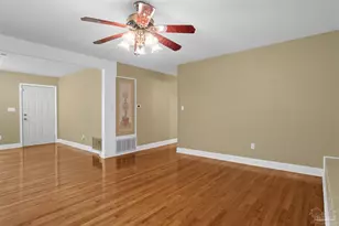 3231 Dunaway Ln, Pensacola, FL 32526 - Photo 12