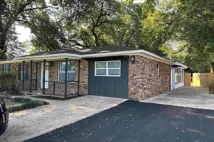 451 E 10 Mile Rd, Pensacola, FL 32534 - Photo 2