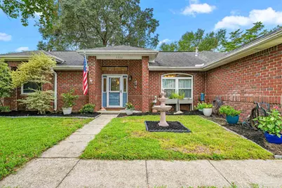 6330 Summer Lakes Ct, Pensacola, FL 32504 - Photo 2