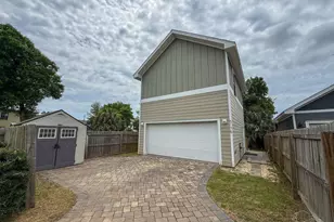 517 W Wright St, Pensacola, FL 32502 - Photo 1