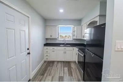 316 E Garfield Dr, Pensacola, FL 32505 - Photo 6