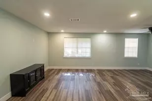316 E Garfield Dr, Pensacola, FL 32505 - Photo 4