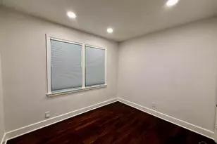 2050 N 13th Ave, Pensacola, FL 32503 - Photo 12