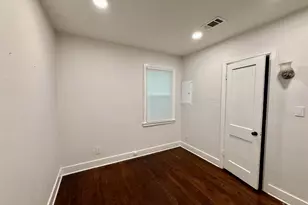 2050 N 13th Ave, Pensacola, FL 32503 - Photo 16