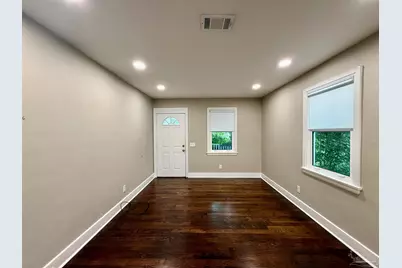 2050 N 13th Ave, Pensacola, FL 32503 - Photo 2