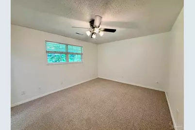 204 Nandina Rd, Gulf Breeze, FL 32561 - Photo 10