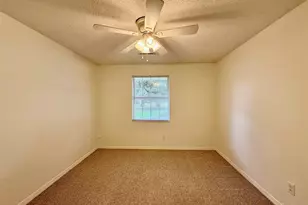 204 Nandina Rd, Gulf Breeze, FL 32561 - Photo 8