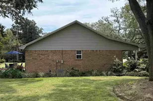 30 Gilmore Dr, Gulf Breeze, FL 32561 - Photo 4
