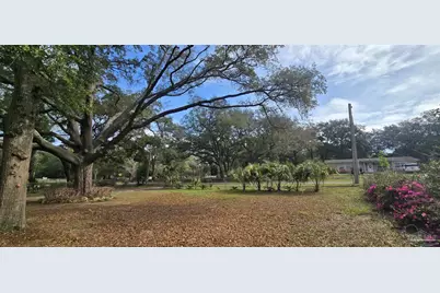 401 N 65th Ave, Pensacola, FL 32506 - Photo 16