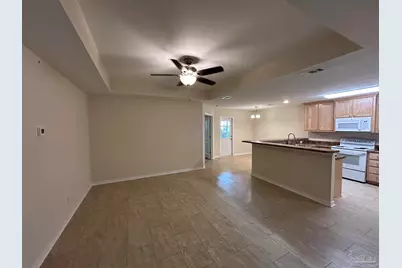 2802 Donley St, Pensacola, FL 32526 - Photo 4