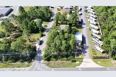 1800 America Ave, Gulf Breeze, FL 32563 - Photo 2