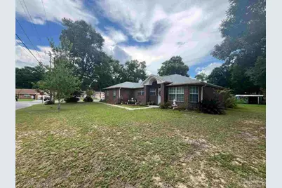 5693 Chanterelle Cir #0, Milton, FL 32583 - Photo 2