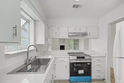 1500 E Johnson Ave, Pensacola, FL 32514 - Photo 2