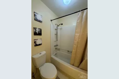 2303 W Michigan Ave #A2, Pensacola, FL 32526 - Photo 16