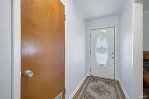 7412 Tippin Ave, Pensacola, FL 32504 - Photo 8