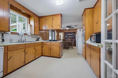 7412 Tippin Ave, Pensacola, FL 32504 - Photo 18