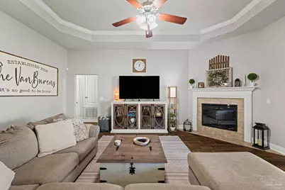 6446 Benelli Dr, Milton, FL 32570 - Photo 10