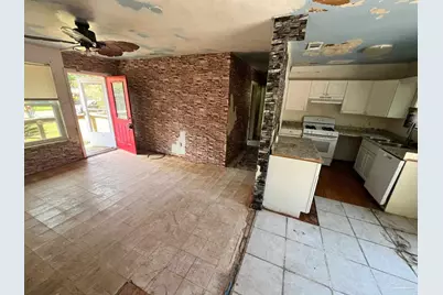 911 Twinbrook Ave, Pensacola, FL 32505 - Photo 2