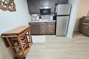 201 S Stillman, Pensacola, FL 32505 - Photo 2