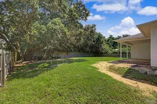 1634 Brookwood Cir, Gulf Breeze, FL 32563 - Photo 34