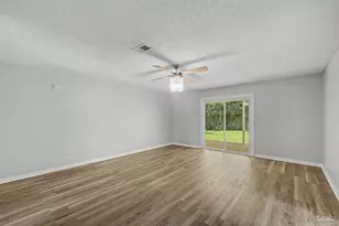1634 Brookwood Cir, Gulf Breeze, FL 32563 - Photo 6