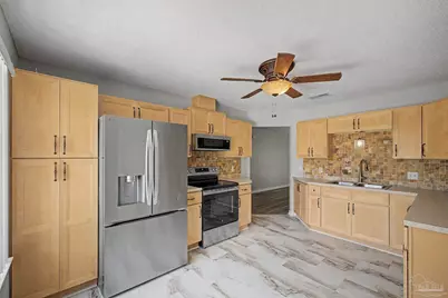 1634 Brookwood Cir, Gulf Breeze, FL 32563 - Photo 10
