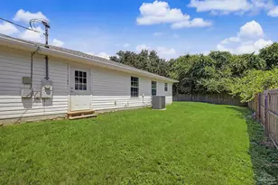 1634 Brookwood Cir, Gulf Breeze, FL 32563 - Photo 26
