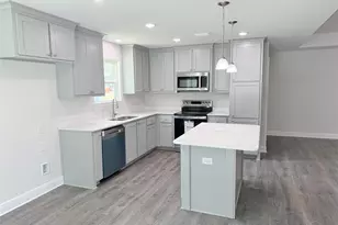 9708 Angel Oak Dr, Pensacola, FL 32526 - Photo 4