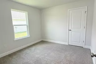 9704 Angel Oak Dr, Pensacola, FL 32526 - Photo 16