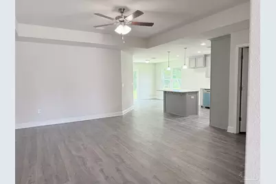9704 Angel Oak Dr, Pensacola, FL 32526 - Photo 2